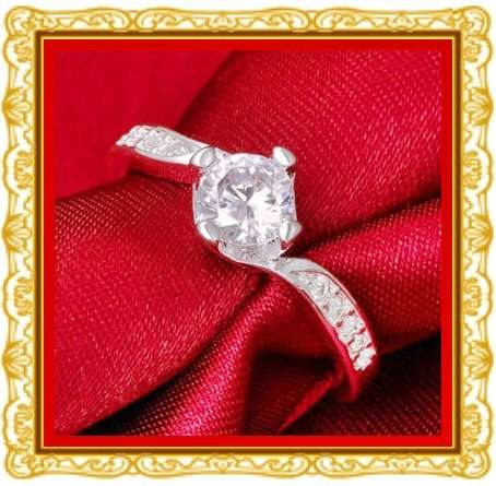 Elegant-Round-Cut-CZ-Band-Silver-Rings-Womens-Wedding-Jewelry. Size 8