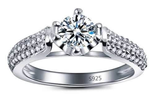Amazing! 0.77ct Cr.Diamond and Accents Engagement Ring - Size 7 / O / 17.3mm