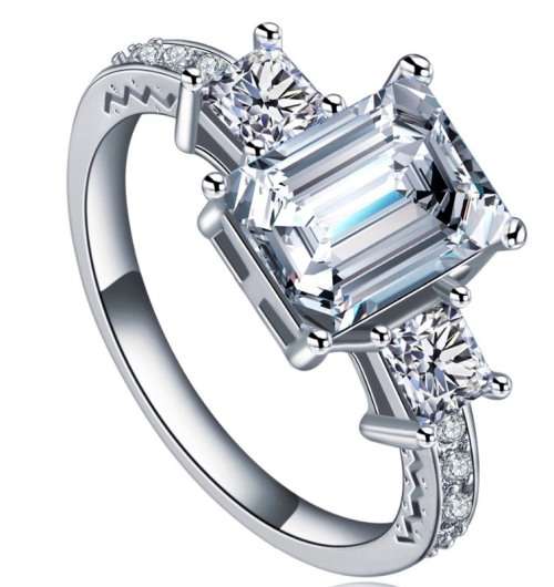 Sensational! 3.3ct Cr.Diamond and Accents Engagement Ring - Size 8 / P+ / 18mm