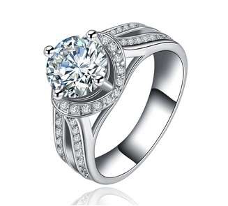 EXTRAORDINARY!! Sparkling 2.68ct Cr.Diamond and Accents Engagement Ring - Sizes 9/S