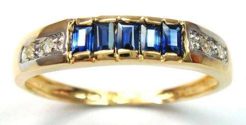 9ct SOLID GOLD RING 0.32CT NATURAL SAPPHIRE AND DIAMONDS. SIZE N+ (7)