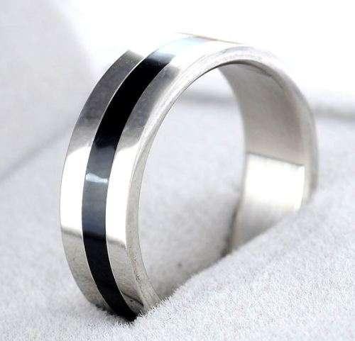 316L Stainless Steel 6mm Mens Black Stripe Ring. Size 10 / U / 20mm
