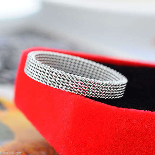 R1 AUCTION: Stainless Steel 4mm Flexible Mesh Ring. Size 8.5 / R / 18.5mm