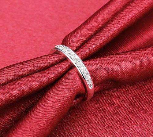HALF ETERNITY RING 925 SILVER FILLED - SIZE 7 / O