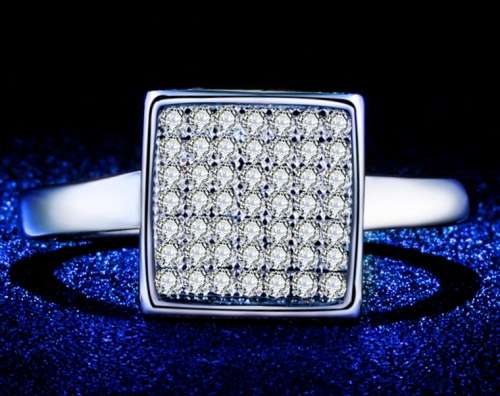 SENSATIONAL! MICRO PAVE 0.49CT CR.DIAMOND ENGAGEMENT RING - Size 7/O