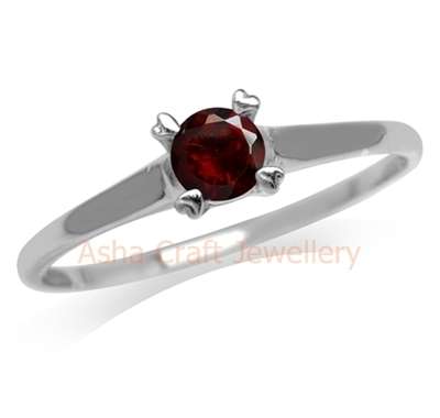 ~~*STER-LING-SIL-VER*~~ Genuine, REAL, Solid, 925 Sterling Silver Ring, Natural Garnet. Size 7
