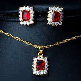 Necklace & Earrings | Ruby Red