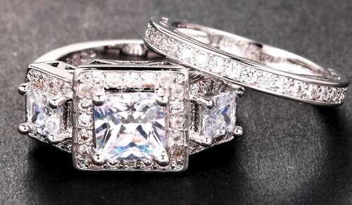 EXTRAORDINARY! 4.05ct Cr.Diamond Princess Cut Engagement Ring & Wedding Band - Size 8/Q/18mm