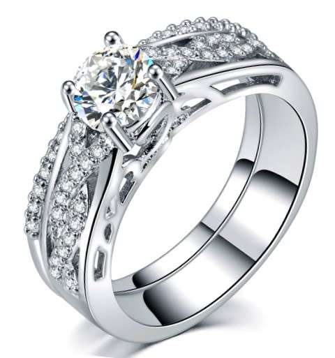 GORGEOUS! 1.19ct Cr.Diamond and Accents Swirl Engagement Ring Set. Size 6/M/16.3mm