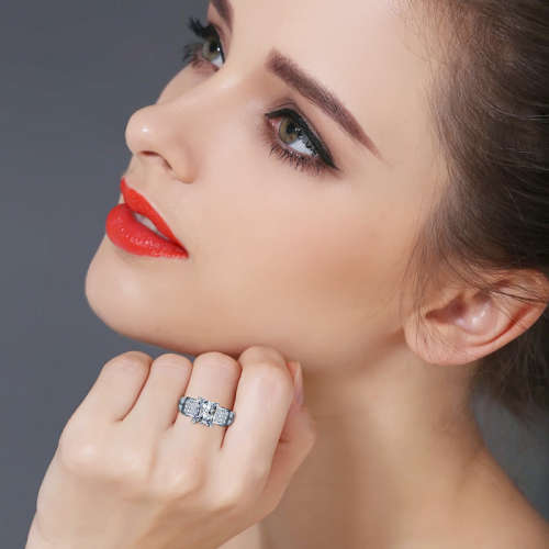 BEAUTIFUL! - Huge 3.62ct Cr.Diamond Glamorous Engagement Ring. Size 8/Q/18mm