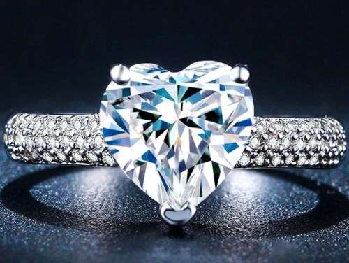 R1 Auction! 2.95ct Sparkling Cr.Diamond Pave Solitaire Heart Engagement Ring - Size 7 / N-O / 17.5mm