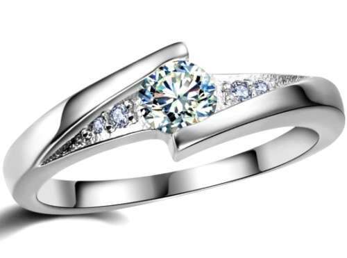 R1 Auction! Lovely 0.28ct Cr.Diamond Sparkling Journey Engagement Ring - Size 5 / J-K / 16.00mm
