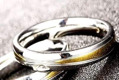 :) SENT WITHIN 24hrs | 316L Stainless Steel Comfort Fit Wedding Band. Sizes 6, 7, 8, 9