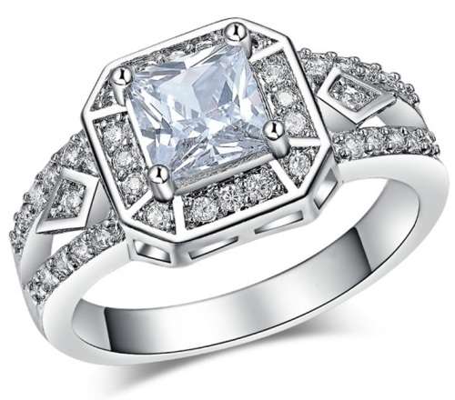 Sparkling Cr.Diamond Engagement Ring. Size 6, 7, 8