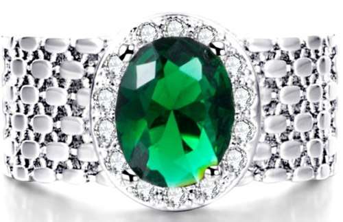 Sparkling Cr.Diamond & Green Engagement Ring. Size 6 to 10