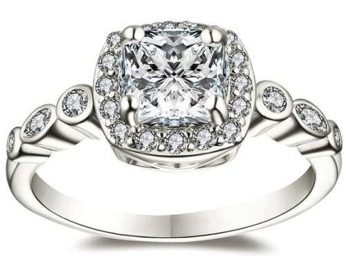 R60 pargo. CUSHION CUT Halo Cr.Diamond Engagement Ring. Size 7 / N+