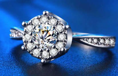 BRAND NEW! Super Sparkling Cr.Diamond Engagement Ring. Various Sizes
