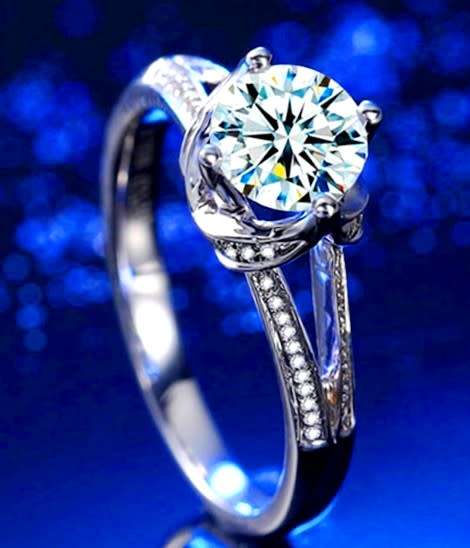 1.11ct Cr.Diamond Engagement Ring, Prong Solitaire. Size 10