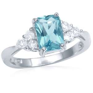 0.77ct Light Blue and White Cubic Zirconia 925 Sterling Silver Ring. Size 9/S