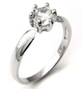 6-prong Solitaire 0.84ct Cr. Diamond 925 Sterling Silver Ring. Size 7 / O