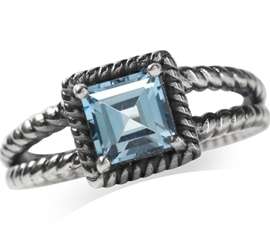 Princess Cut 1.440ct VSI Natural Blue Topaz Ring. Size 7/O/17.3mm