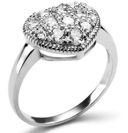 925 Sterling Silver Simulated Diamond Heart Ring. Size 7 / O / 17.3mm