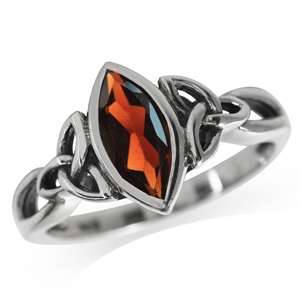 1.19ct Garnet 925 Sterling Silver Triquetra Celtic Knot Ring. Size 8/Q/18mm
