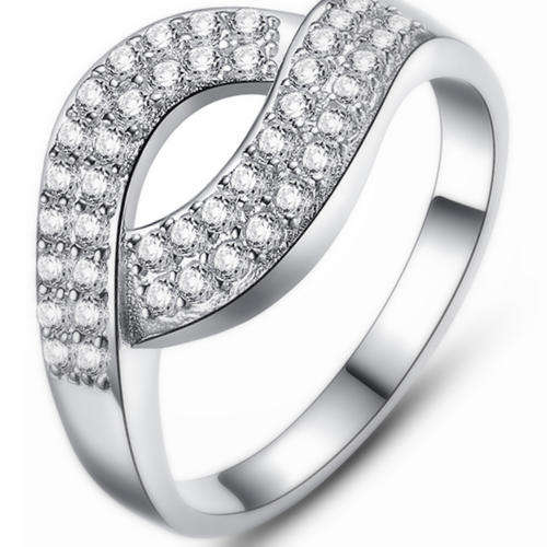 Enchanted Curve 0.86ct Carat Cr. Diamond Engagement Ring