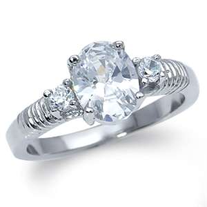 Exquisite 1.33ct Cr. Diamond Solitaire w/accents Engagement Ring. Size 7.5/P