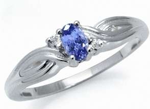 VS1-VS2 Violet 0.28ct Natural Tanzanite and Topaz Ring. Size 6 / M