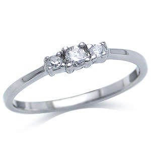 ***SIZE 7*** Petite Designer Lab Diamond Ring in Solid Sterling Silver