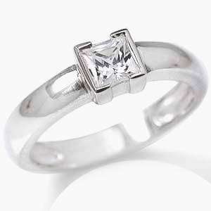 ** Size 8 / O ** Simply Perfect 0.38ct Diamond CZ Engagement Ring in Solid Silver