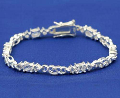 Brand New Breathtaking 4.20ct Diamond White CZ .925 Solid Silver Bracelet