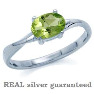 Lovely Brand New 0.50ct Genuine Peridot Ring set in 925 Sterling Silver - Size 6 / M