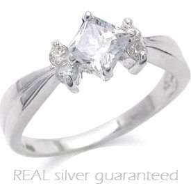 Size 5 / K - Brand New Stunning 0.80ct White CZ .925 Solid Sterling Silver Ring