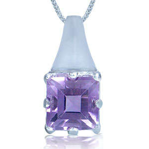 Brand New Pendant With 0.75ctw Amethyst Beautifully Designed in 925 Sterling silver