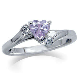 Size 6 / M - Brand New Lavender Heart Ring in 925 Solid Sterling Silver  (6051)