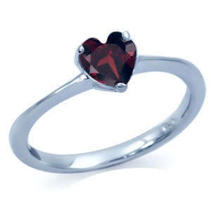 Size 6 / M - Stunning 0.50ct Genuine Garnet Heart 925 Sterling Silver Ring  (9046)