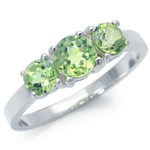 Size 5.5 / L - Spectacular 3-stone Genuine Peridot 925 Sterling Silver Ring (9074)