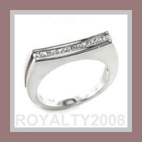 Stunning Coctail CZ Ring - SIZE 8