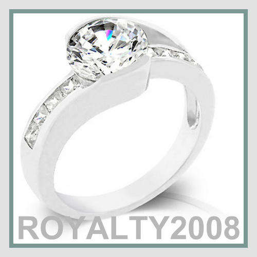 SPARKLING ENGAGEMENT RING - SIZE 7