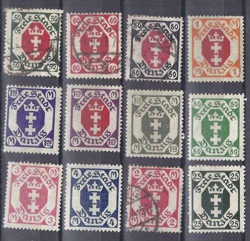 LARGE DANZIIG COLLECTION 68 STAMPS`.LOOK`.MINT STAMPS MOUNTED