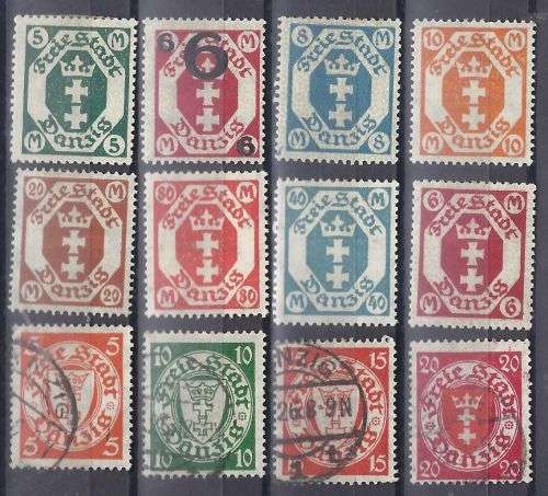 LARGE DANZIIG COLLECTION 68 STAMPS`.LOOK`.MINT STAMPS MOUNTED