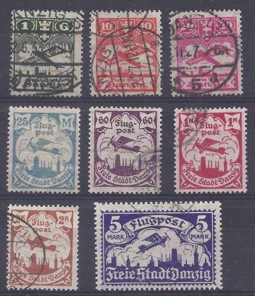 LARGE DANZIIG COLLECTION 68 STAMPS`.LOOK`.MINT STAMPS MOUNTED