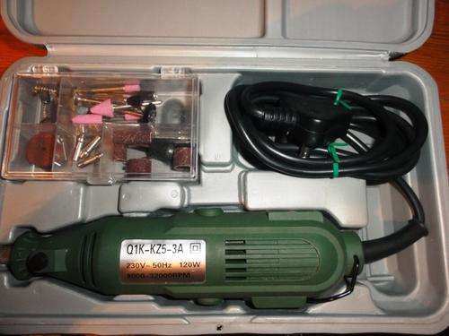 DREMEL- TYPE SET AS NEW 8 TO 32000 RPM - VARIABLE SPEED