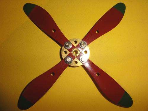 MECCANO ORIGINAL-LOT 10 - PROPELLER BLADES