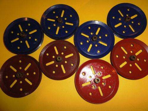 MECCANO ORIGINAL-LOT 16- 3" PULLEYS VARIOUS COLOUR ISSUES