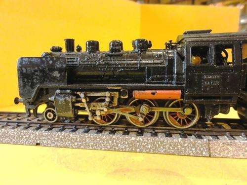 MARKLIN HO 16V AC 1960'S-[LOT 4]STEAM LOCO-USED -WORKS -NEEDS SERVICE.