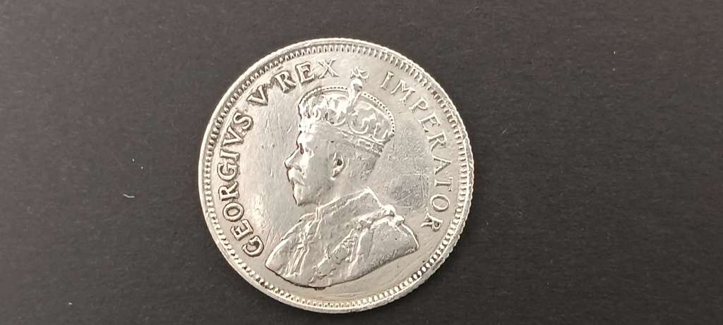*** UNION OF SOUTH AFRICA 1927 1 SHILLING***