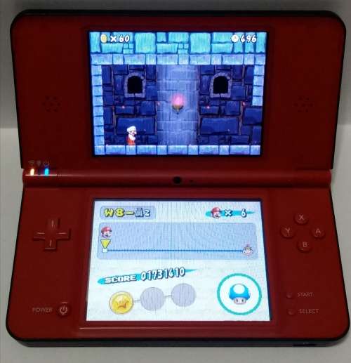 Nintendo DS XL Super Mario 25th Anniversary Edition